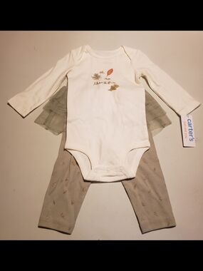 Carter's "Oh So Thankful" Long-Sleeve Bodysuit with Green Leggings and Tulle